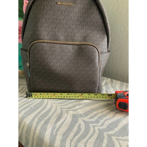 Michael Kors Large Backpack - Picture 6 of 8